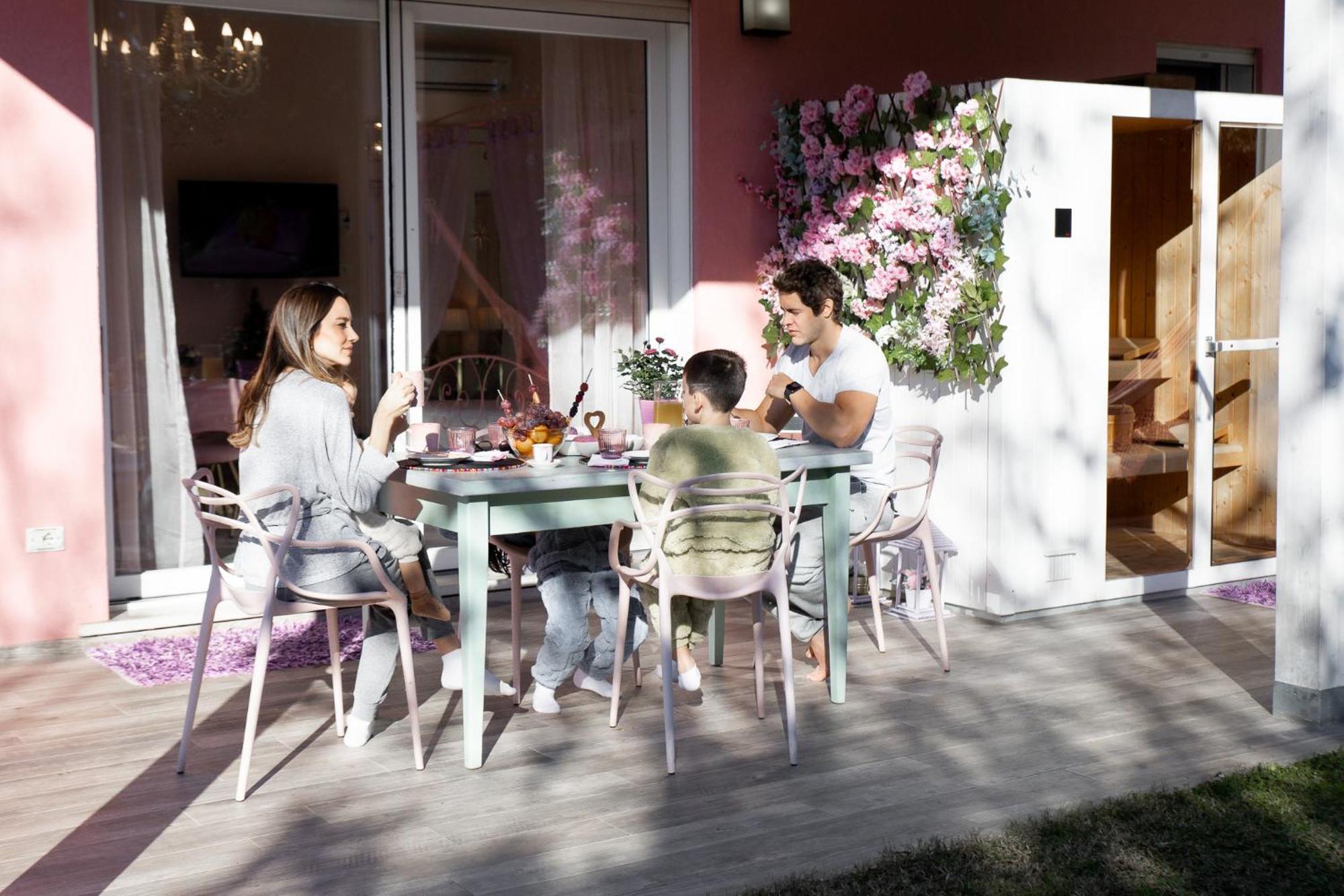 Villetta Tinmar Barbie House Verona Luaran gambar
